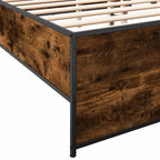 Bettgestell Räuchereiche 150x200 cm Holzwerkstoff und Metall